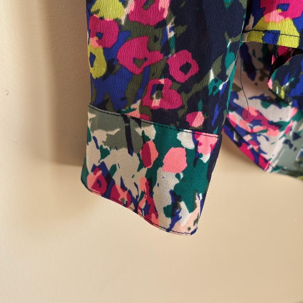 J.Crew Floral Multi-Color Long-Sleeve Blouse Size Medium - Picture 3 of 8